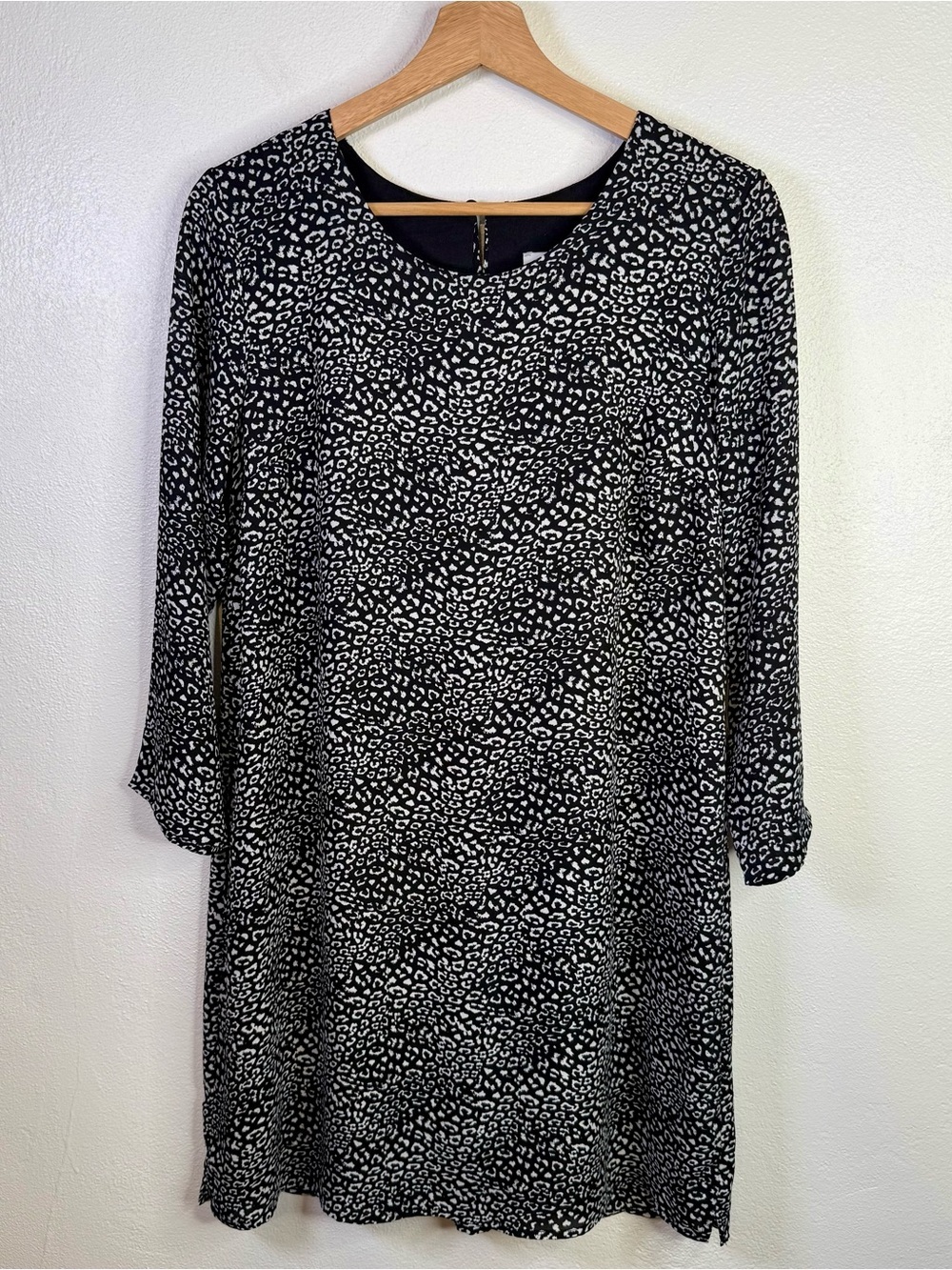 Peyton Jensen Evereve Leopard Shift Dress Black & White Animal Print Size Small